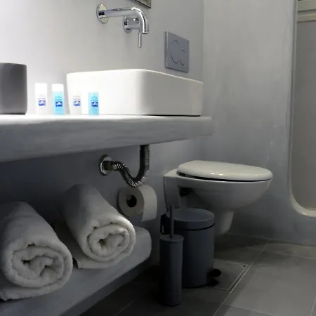 Seashell Sea View Mandrakia